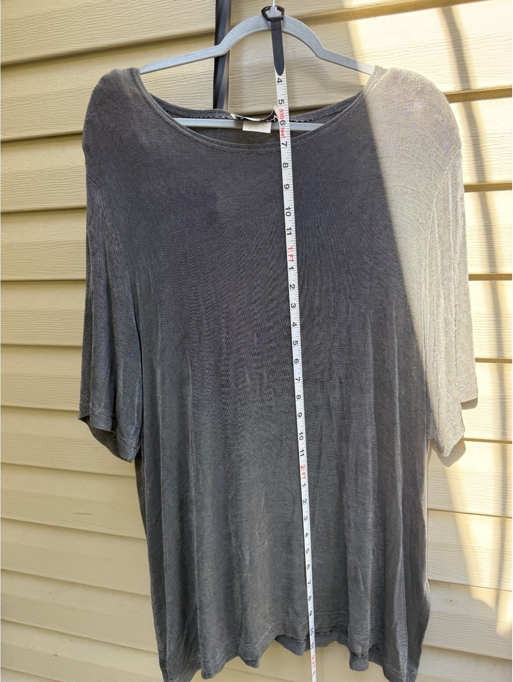 Vikki Vi 2x gray short sleeve top